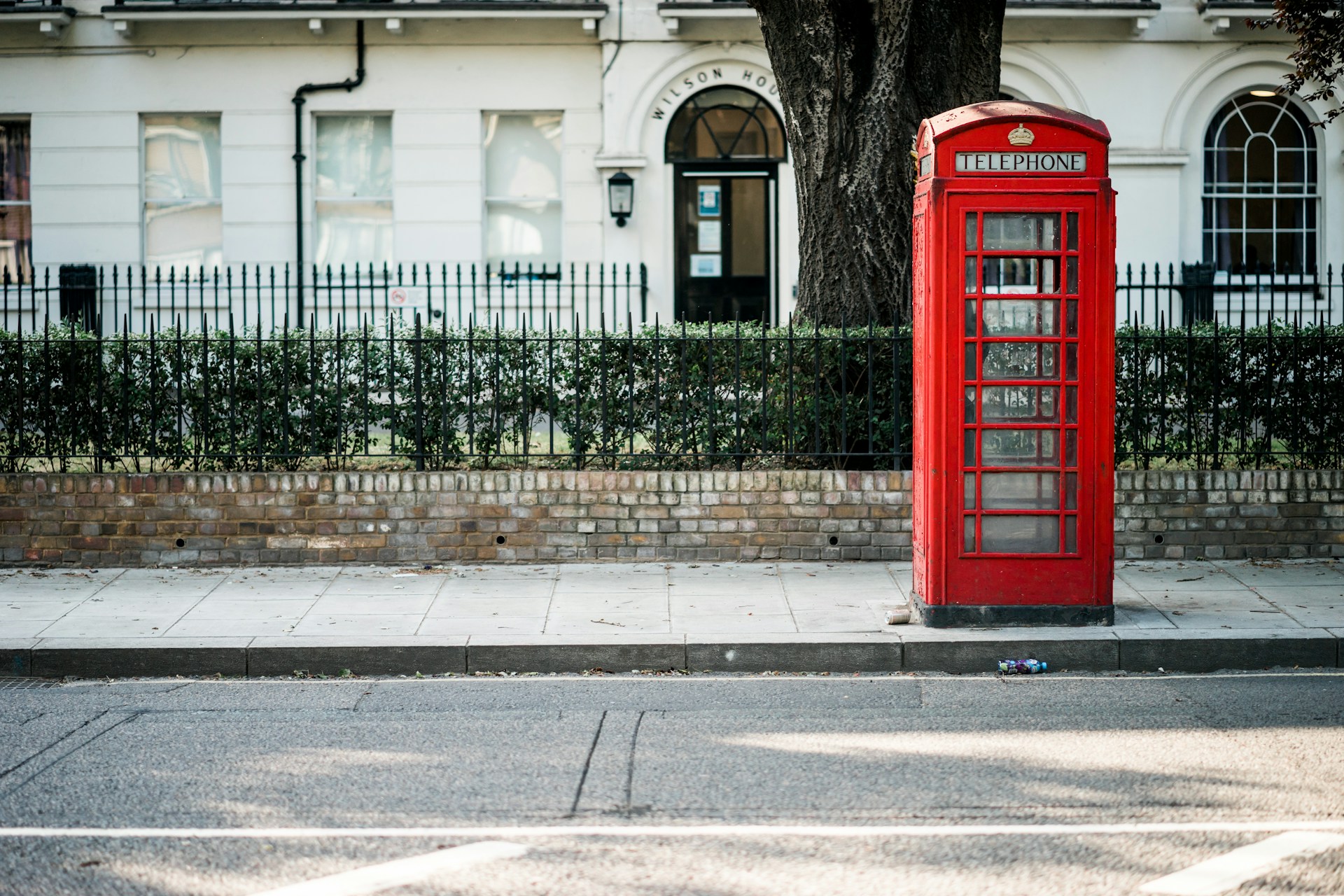 a red phone booth in britain