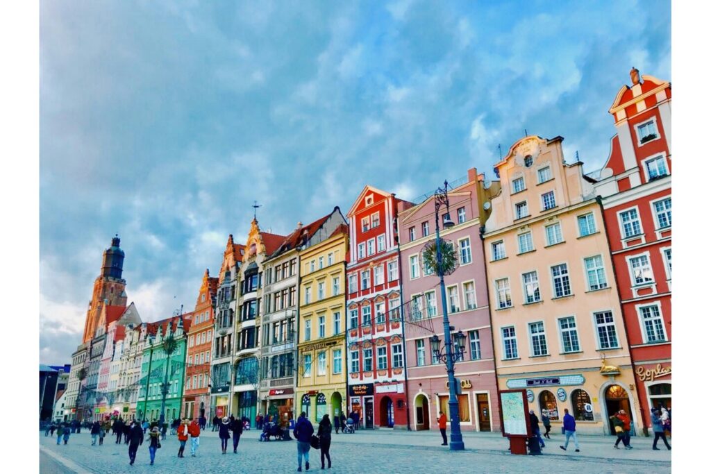 Poland has an interesting art history, especially with its movie posters.