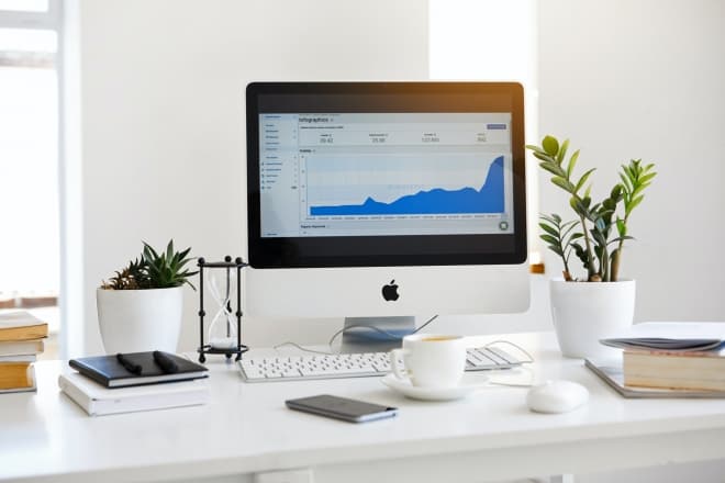 computer with graph